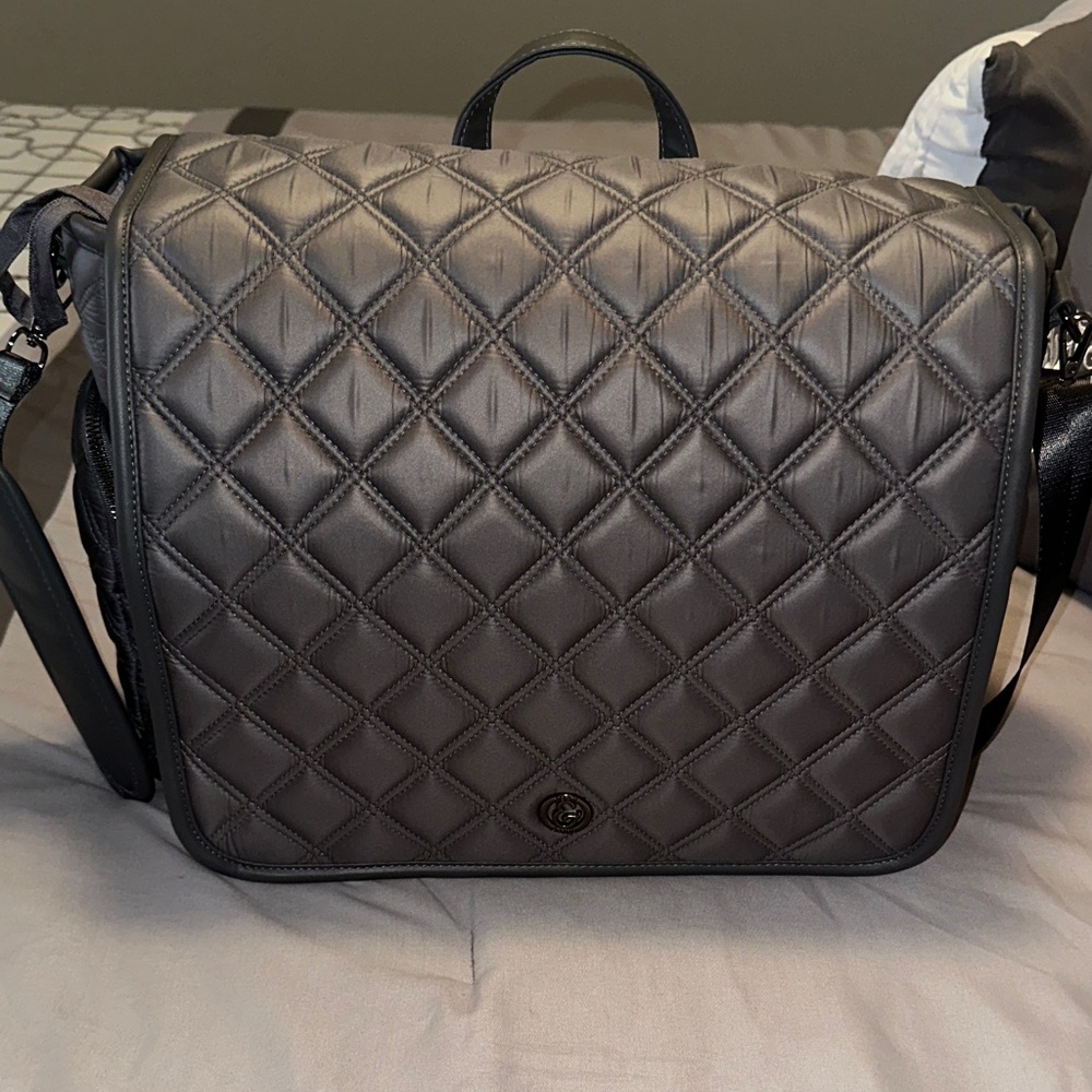 NWOT Joan and David Laptop, luggage or diaper bag in gray.